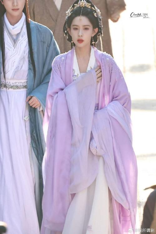 百变华服盛宴,《兰陵王妃》的换装系统也太精致了吧!
