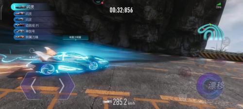 《王牌竞速》S2传说级赛车闪灵”首曝 赛道幽灵闪现冲线!
